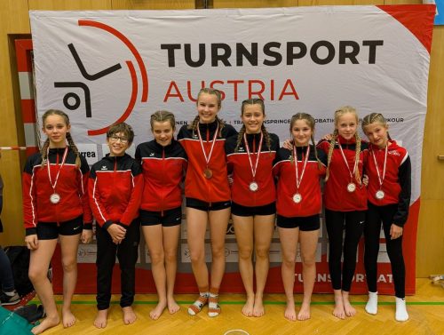 PXL_20251108_201124104